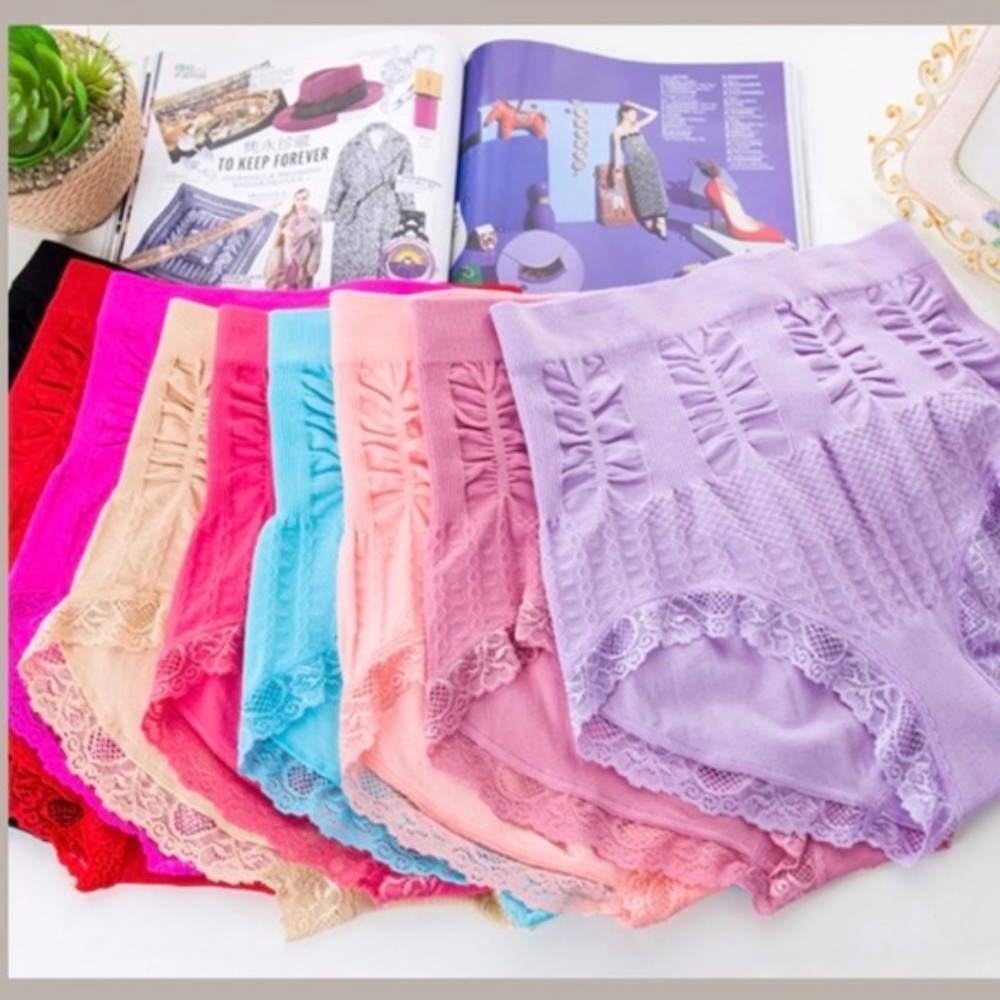 Light Purple Pin up panties. High waist Panties. Light control and comfy